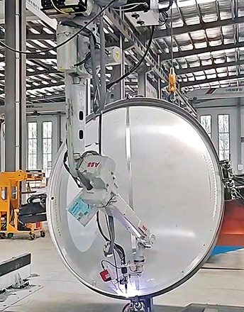 機(jī)器人焊接工作站——封頭加強(qiáng)筋焊接機(jī)器人